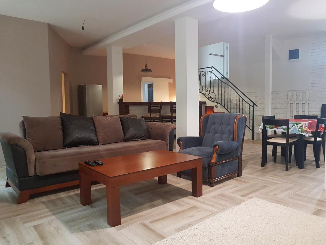 Apartmani Simic Valjevo Exterior foto